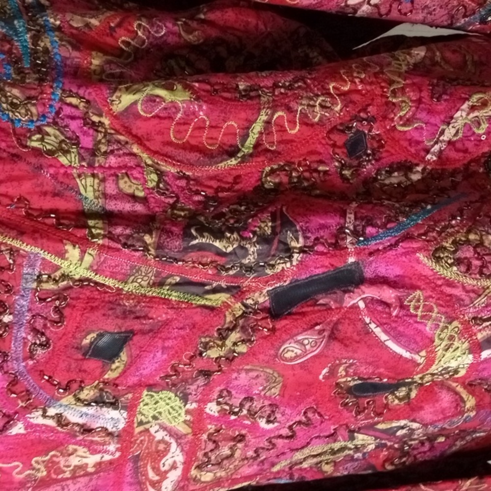 Chico's silk beaded size 2 red and gold jacket.Wearable Art, Silk, Beading, Embr - Picture 9 of 10